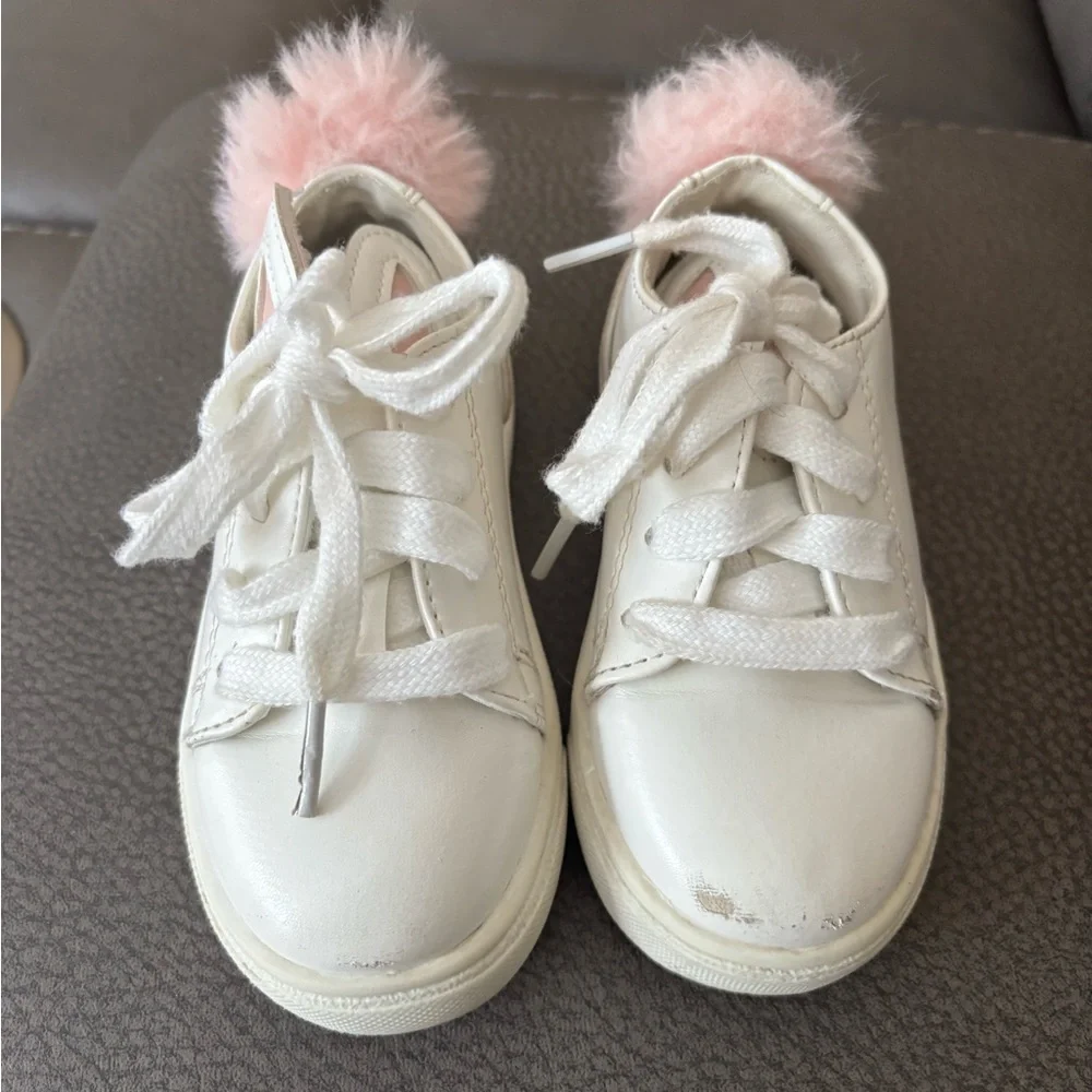 Minna parikka White Bunny Ears Shoes toddler size 5